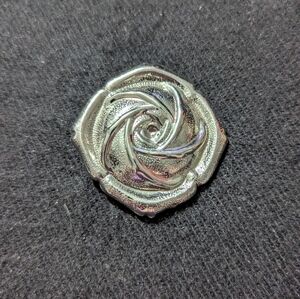 Vintage Silver Tone Rose Flower Floral Statement Scarf Clip Brooch